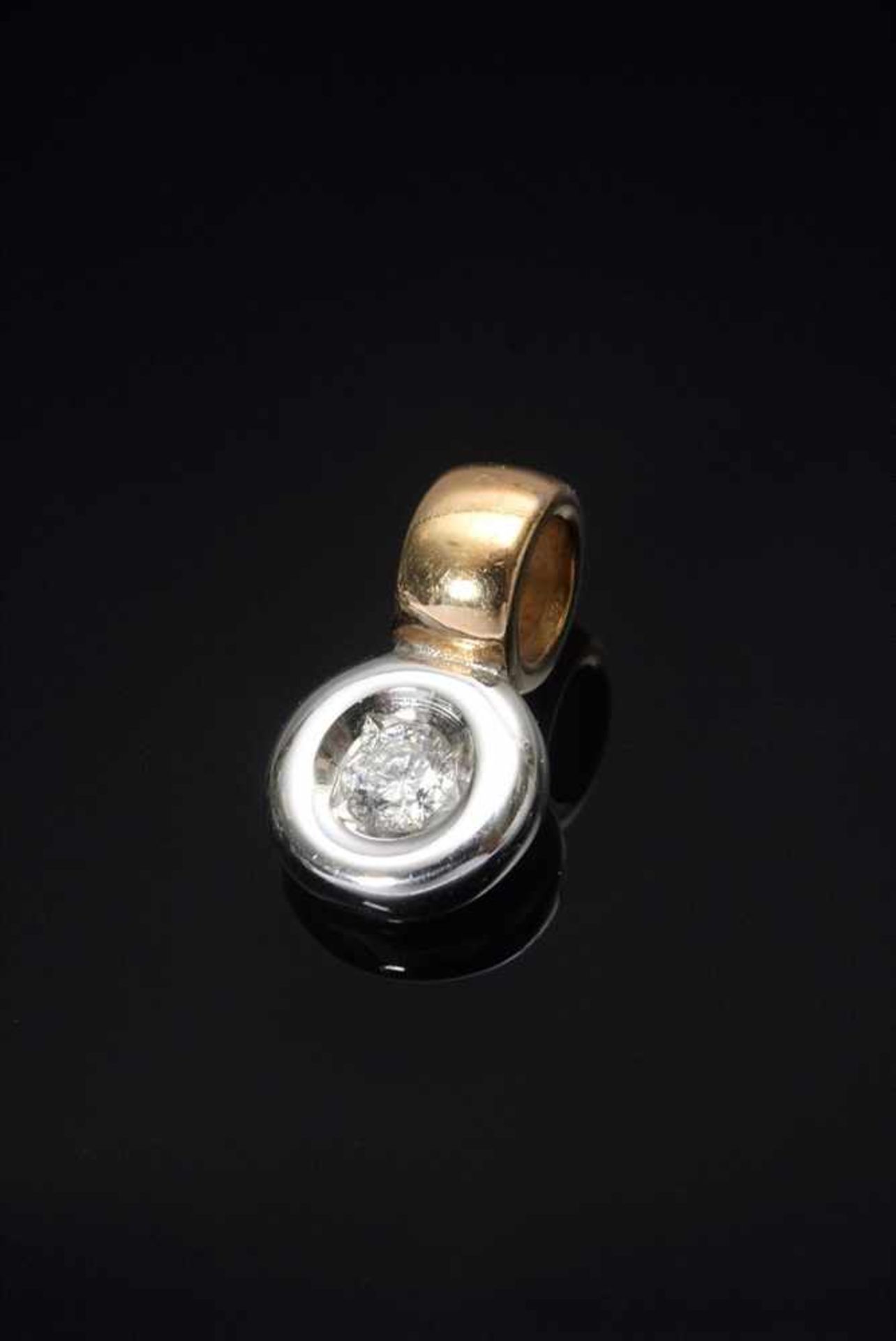 Moderner GG/WG 585 Anhänger mit Brillant (ca. 0.08ct/PII/W), 1,5g, 1,2x0,7cmModern GG/WG 585 pendant