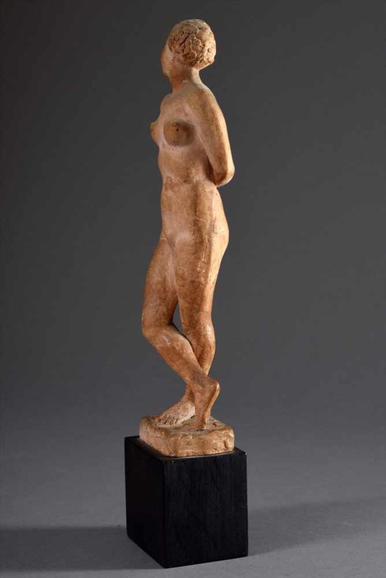 Woebcke, Albert Christian Friedrich (1896-1980) „Stehende Orientalin“ um 1920/30, Terracotta, am - Bild 5 aus 5