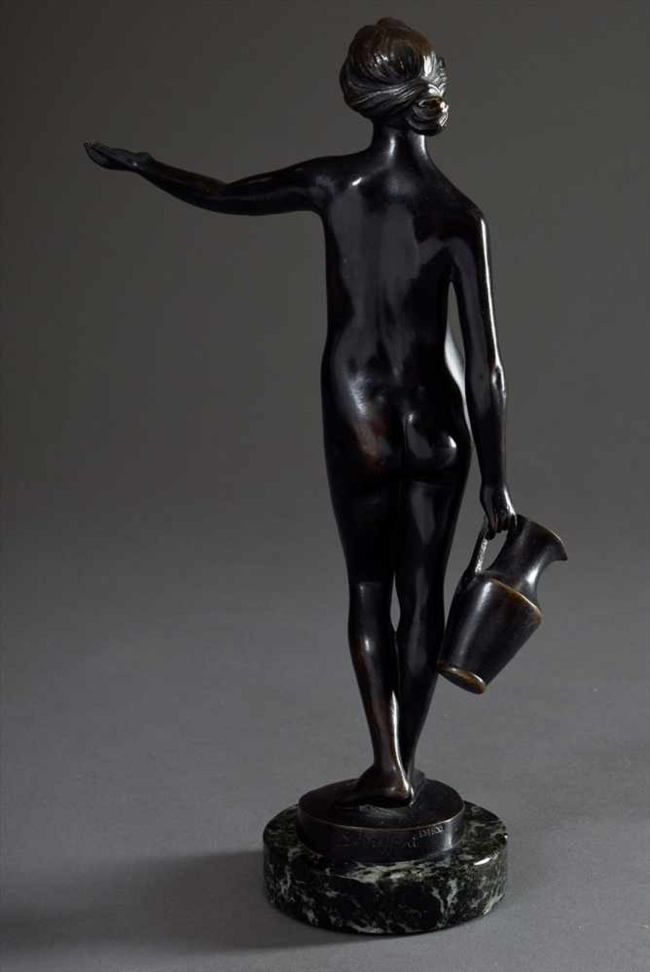 Schaffert, W. (1895-1915) "Weiblicher Akt mit Krug", Bronze auf Granit Sockel, sign., H. 28cm, etwas - Bild 2 aus 4