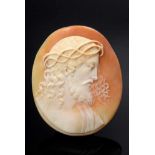 Ungefasste Muschelkamee "Christus mit Dornenkrone", 5,5x4,5cmUnset mussel cameo "Christ with crown