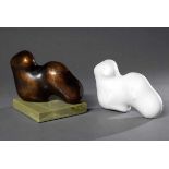 2 Diverse Szabo, Lazlo (1917-1984) "Amorphe Form", Bronze auf Onyx Sockel, am Sockel sign., H.