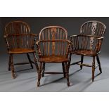 3 Kleine Windsor Sessel, H. 44/89,5cm3 Small Windsor armchair, h. 44/89,5cm- - -16.00 % buyer's