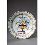 Fayence Teller mit polychromer Bemalung „Vase“, um 1800, Ø 32cm, Rand etwas defektFaience bowl