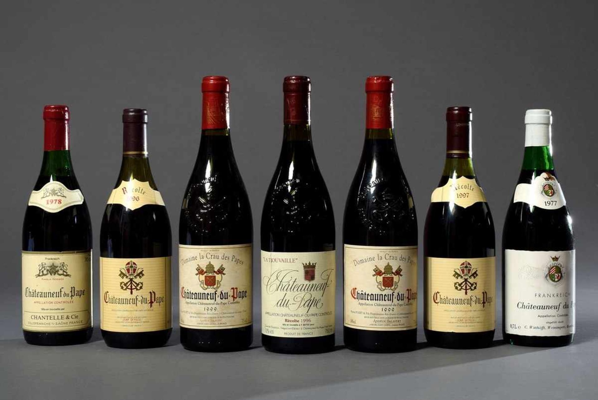 7 Diverse Flaschen Rotweine, Frankreich, Burgund, 2 Flaschen "Domaine la Crau de Papes,