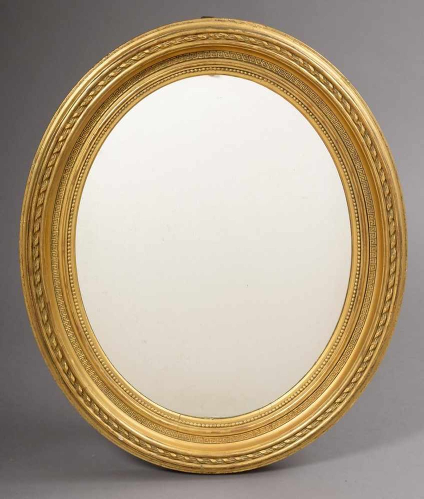 Ovaler Spätbiedermeier Spiegel in ornamentiertem, vergoldetem Stuckrahmen, 71x60,5cmOval late