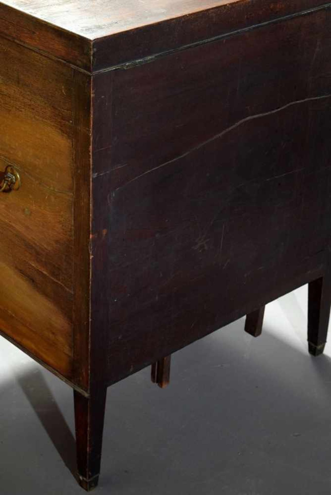 Englisches Reise Toilette-Schreibtisch-Möbel, Mahagoni, 19.Jh., 90x70x49 cm, Nachlass Rosemarie - Bild 4 aus 9
