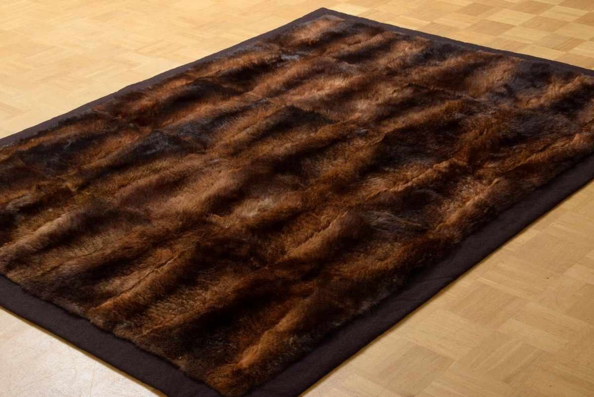 Nutria Decke mit braunem Kaschmirfutter, Steinbrück Hamburg, 232x173cm, RanddefekteNutria blanket,