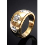 Klassischer, massiver GG 750 Bandring mit Altschliffdiamanten (zus. ca. 1.5ct/P1/W-TCR), 12,7g,