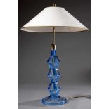 Lampe mit blauem Art Deco Glas Fuß, facettiert, H. 67cmLamp with blue Art Deco glass base,