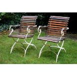 2 Klappbare Gartensessel, Holz/Metall, H. 48/84cm2 Garden chairs, wood/metal, h. 48/84cm- - -16.00 %