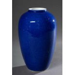 Schlichte ovoide Powder Blue Vase mit blauer Ringmarke, H. 18,5cmSimple ovoid powder blue vase