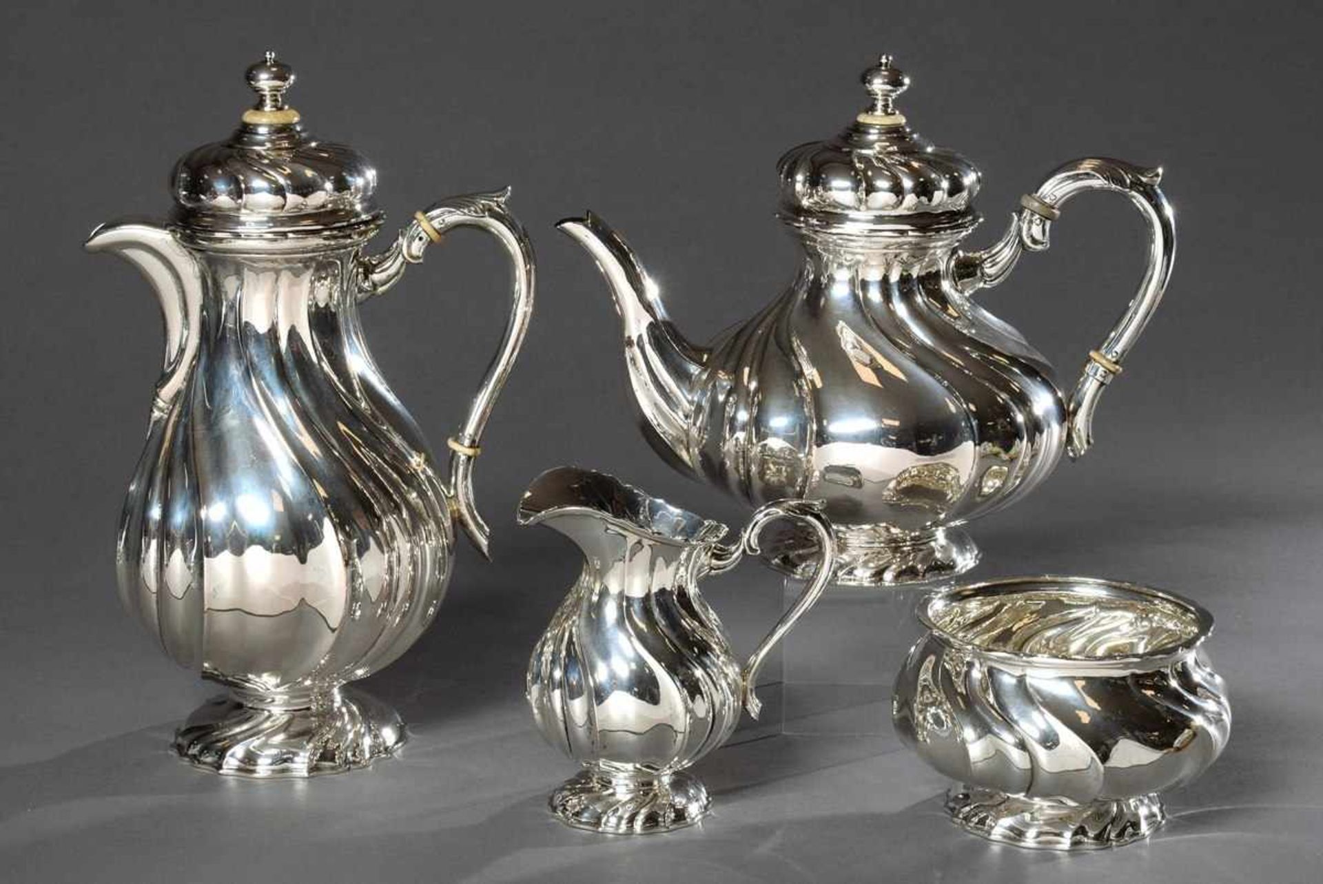 4 Teile Kaffee-Tee-Set im Dresdner Barock Muster, H. Schrader/Hbg., Silber 800, 1974g, H. 8-29cm4