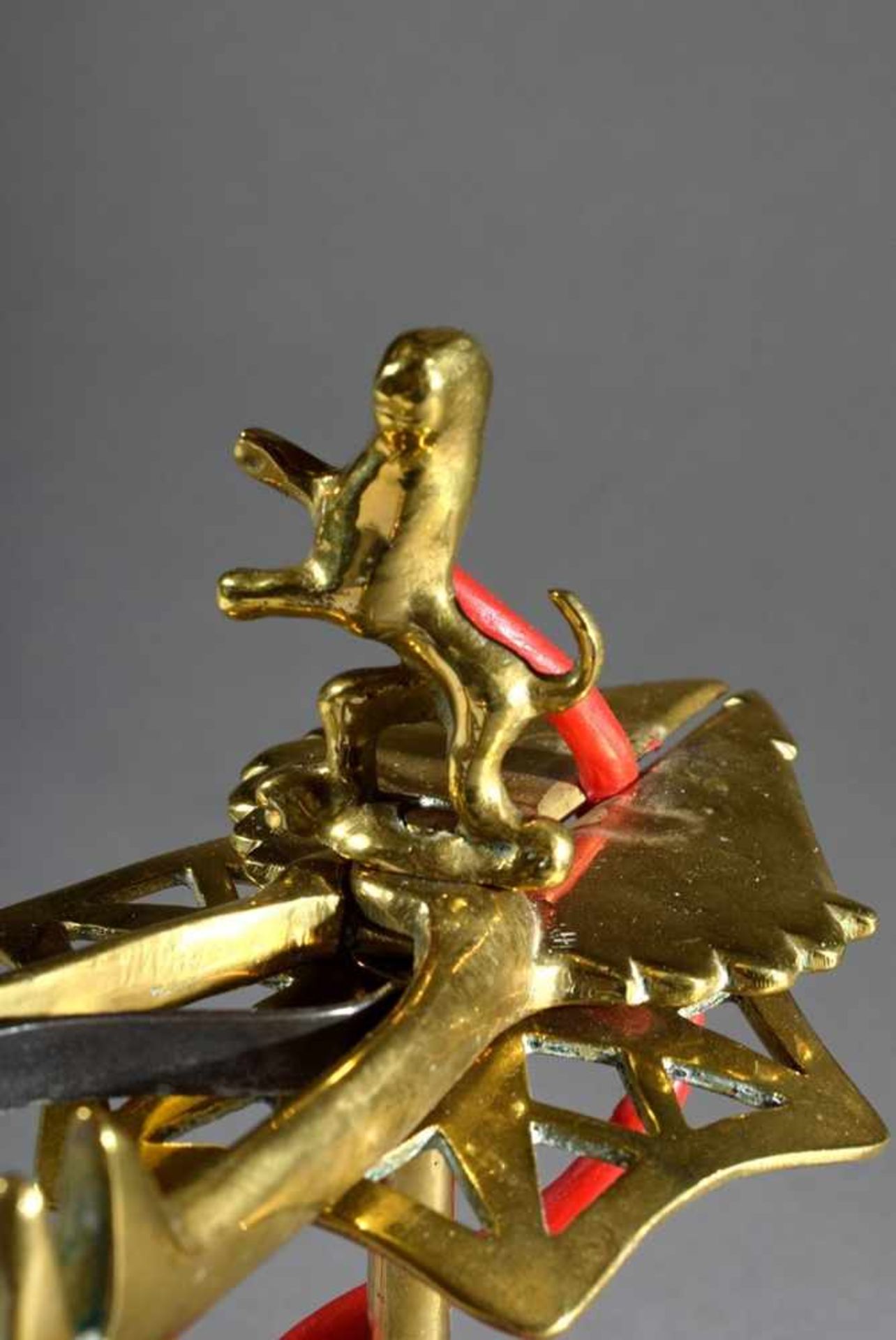Antiker Gelbguss Wachsstock mit "Löwen" Aufsatz, Braunschweig, 18.Jh., H. 18cmAntique brass wax - Image 5 of 5
