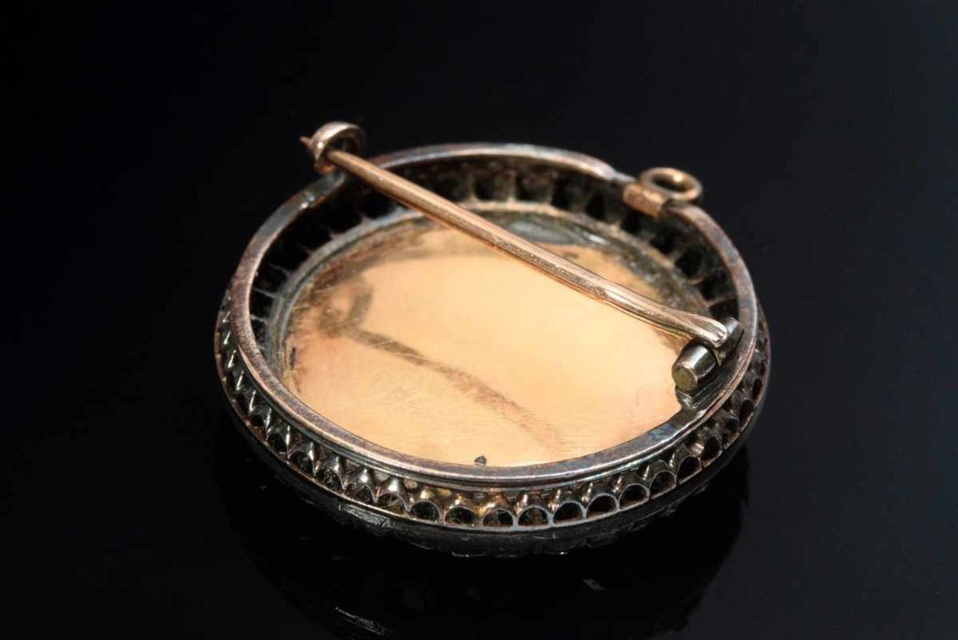 Feine RG 585/Silber Miniatur Nadel "Damenportrait" mit Anhängeröse und zartem Diamantrosenkranz ( - Image 2 of 2