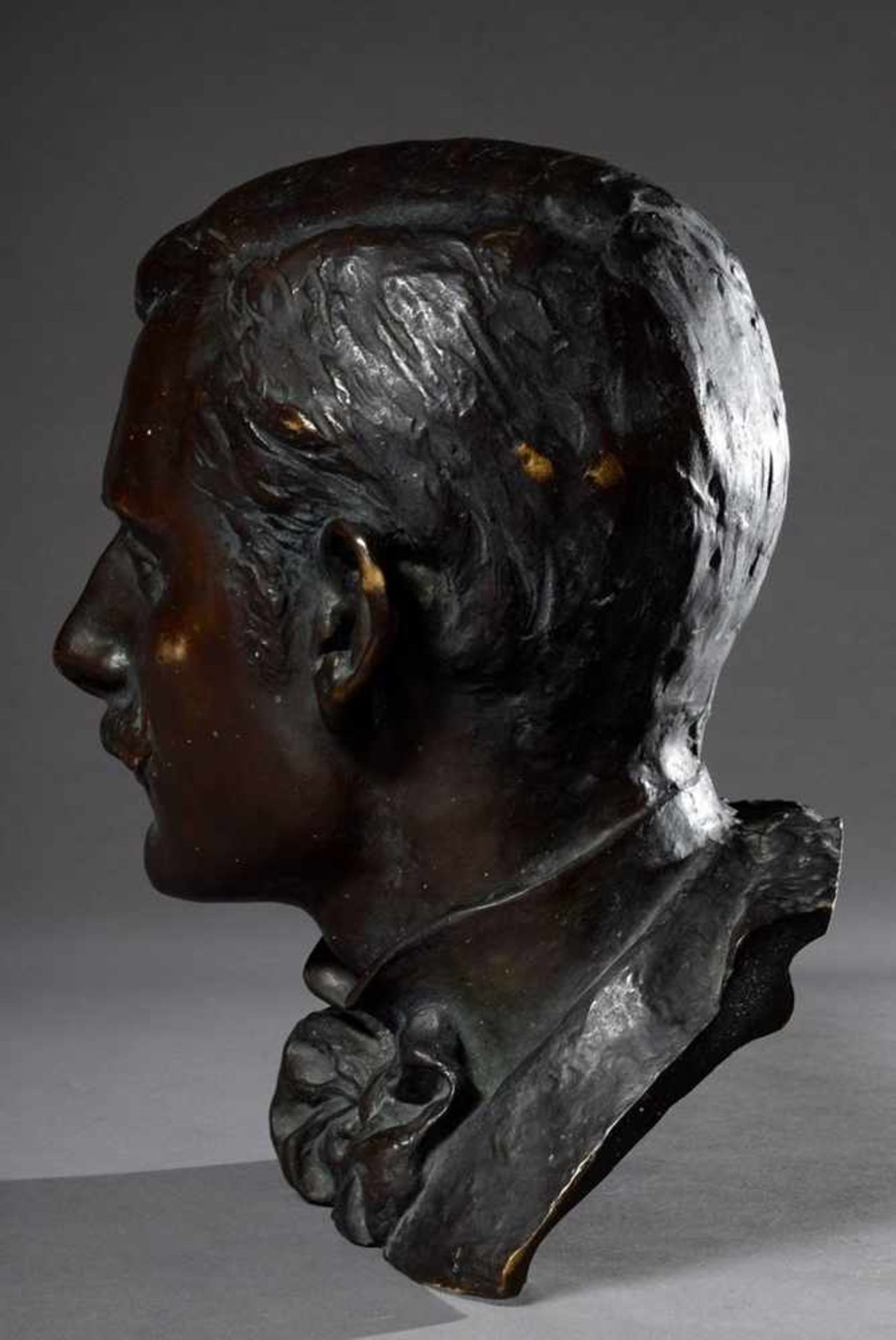Bock, Arthur (1875-1957) "Selbstportrait in jungen Jahren", Bronze auf Granitsockel, H. 32/52cmBock, - Bild 5 aus 7