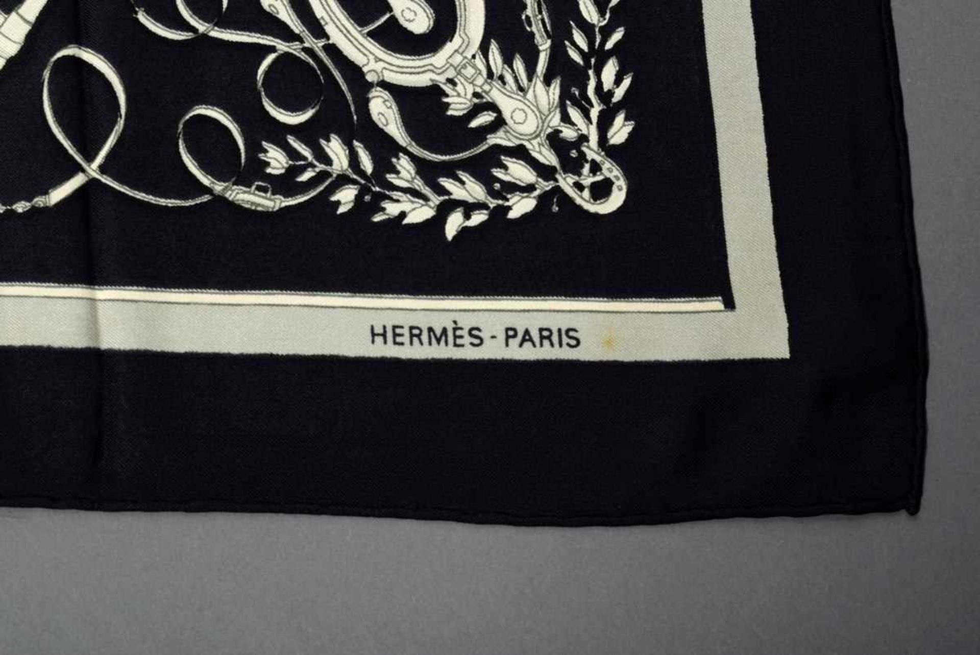 Hermès Seiden Carré "Phaeton", 90x90cm, in Original Box, getragenHermès silk Carré "Phaeton", - Image 3 of 3