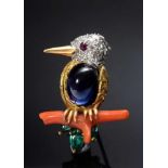 Englische GG/WG/RG Brosche "Eisvogel" mit Brillanten (zus. ca. 0.20ct/VSI/W), 3 Smaragdnavettes (