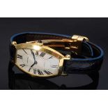 GG 750 Cartier Tonneau Privée Armbanduhr, Handaufzug, gebogenes cremefarbenes Zifferblatt mit