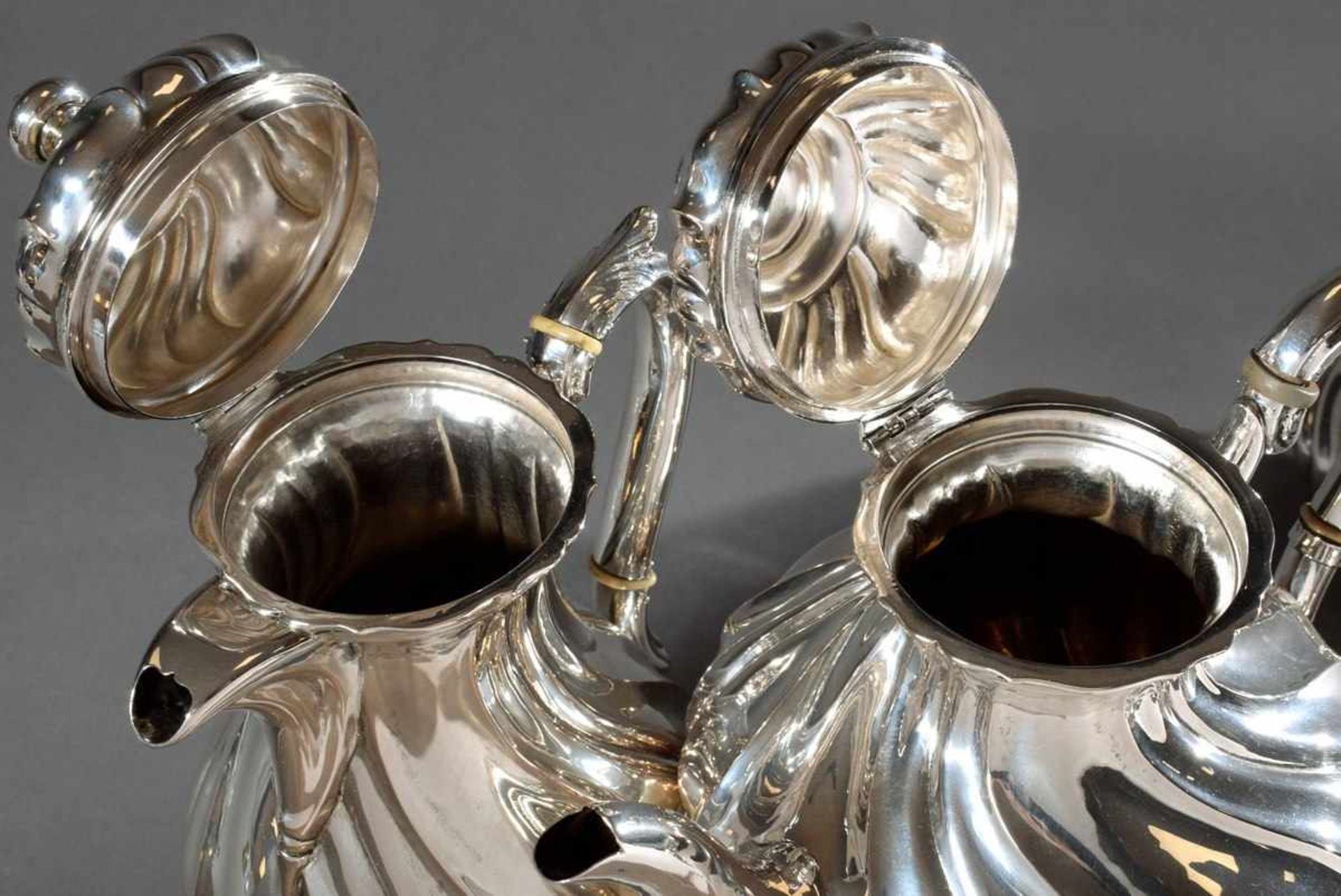 4 Teile Kaffee-Tee-Set im Dresdner Barock Muster, H. Schrader/Hbg., Silber 800, 1974g, H. 8-29cm4 - Bild 3 aus 4