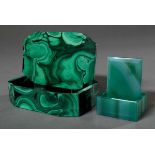 2 Diverse grüne Edelstein Kästen „Malachit“/„Fluorit“, 3x7x5/4x13,5x8cm, kleine Defekte, Nachlass