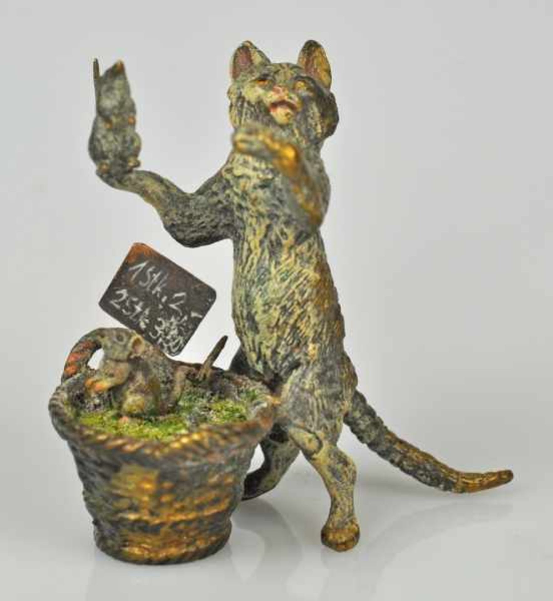 KATZE als Mäuseverkäufer, polychrom dekoriert, Wiener Bronze, gemarkt mit Monogramm, Franz Xaver