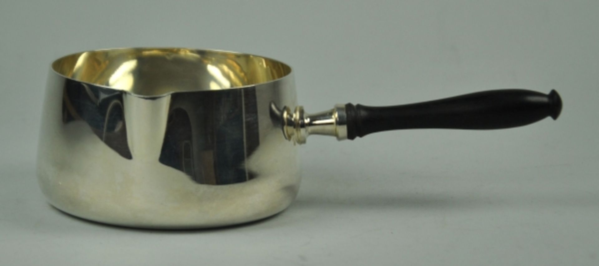 BUTTERPFÄNNCHEN mit geradem Holzgriff, schlichte Form, Cartier, Sterlingsilber, 219gr, H 5,5cm u. - Bild 2 aus 3