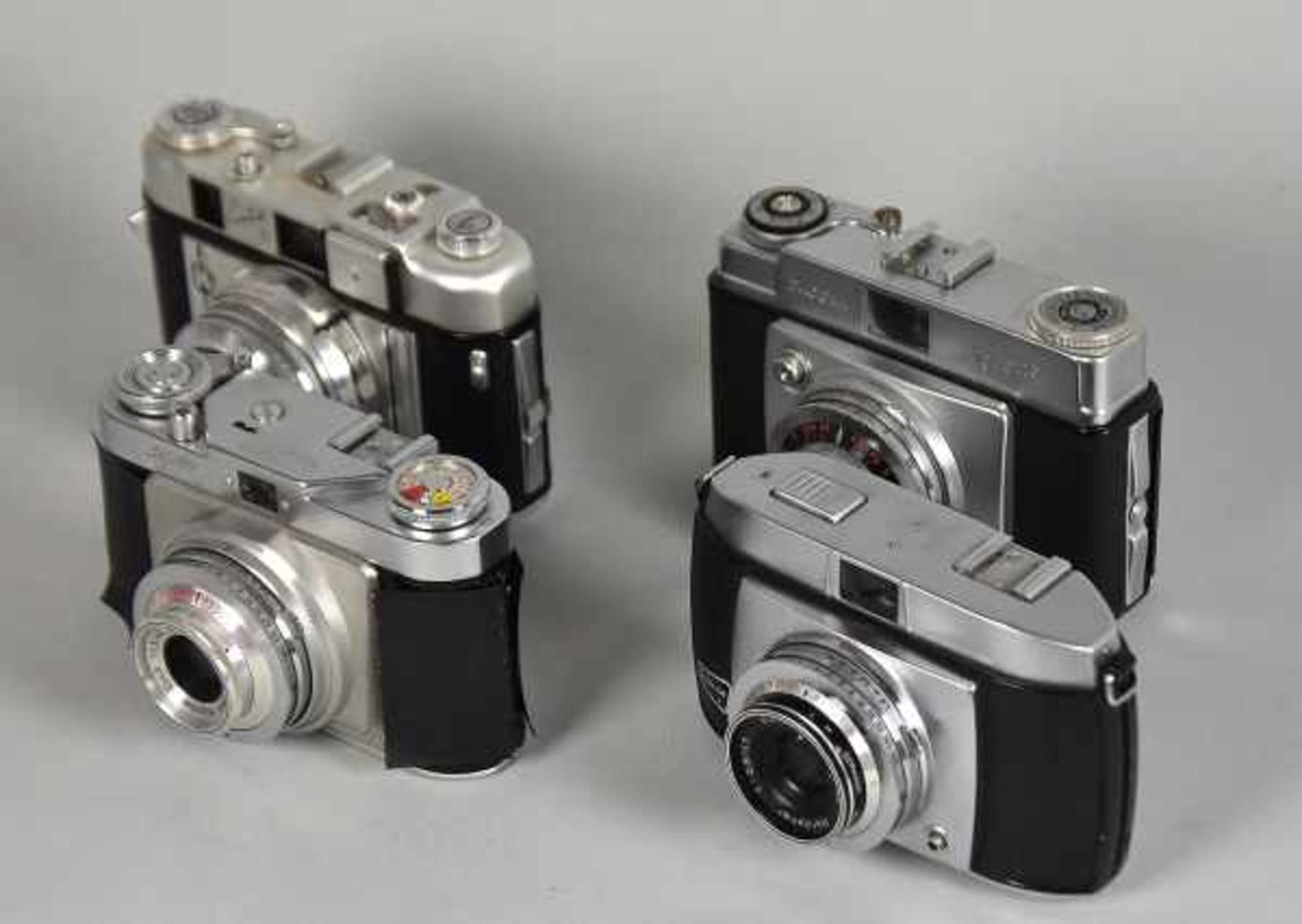 4 FOTOAPPARATE Konvolut, Wirgin Edlxa I-L, Nr. 110120, Bj. 1954, Objektiv Ennit, 1:2,8/45, Nr.