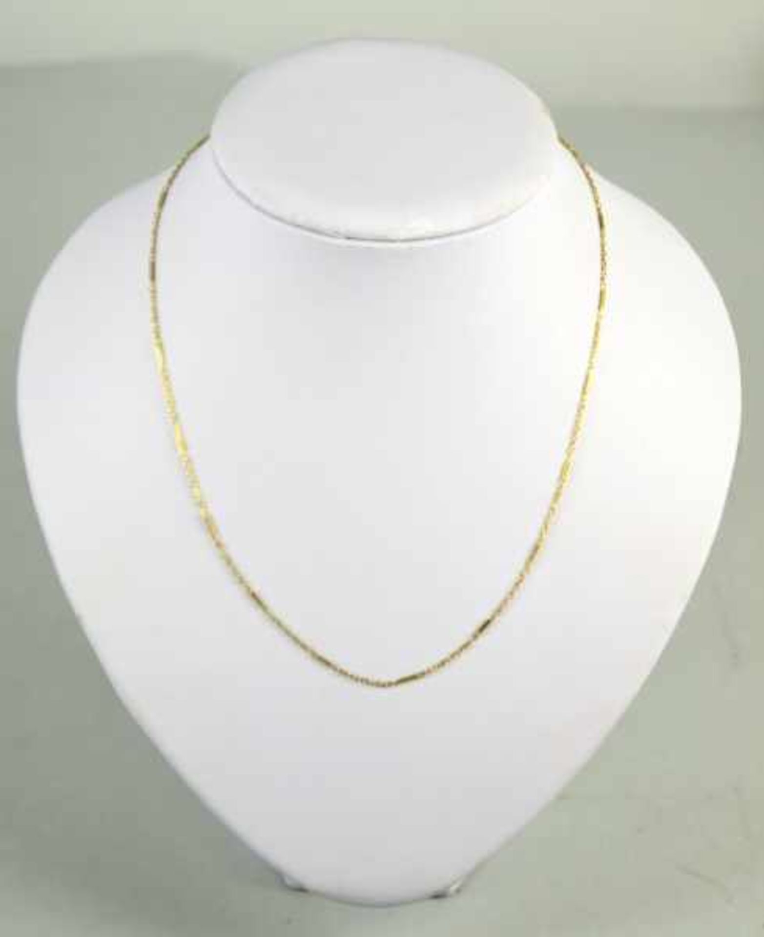 FEINE KETTE mit Ringverschluß, Gelbgold 14ct, 2,88g, 43cm- - -23.00 % buyer's premium on the - Bild 2 aus 3