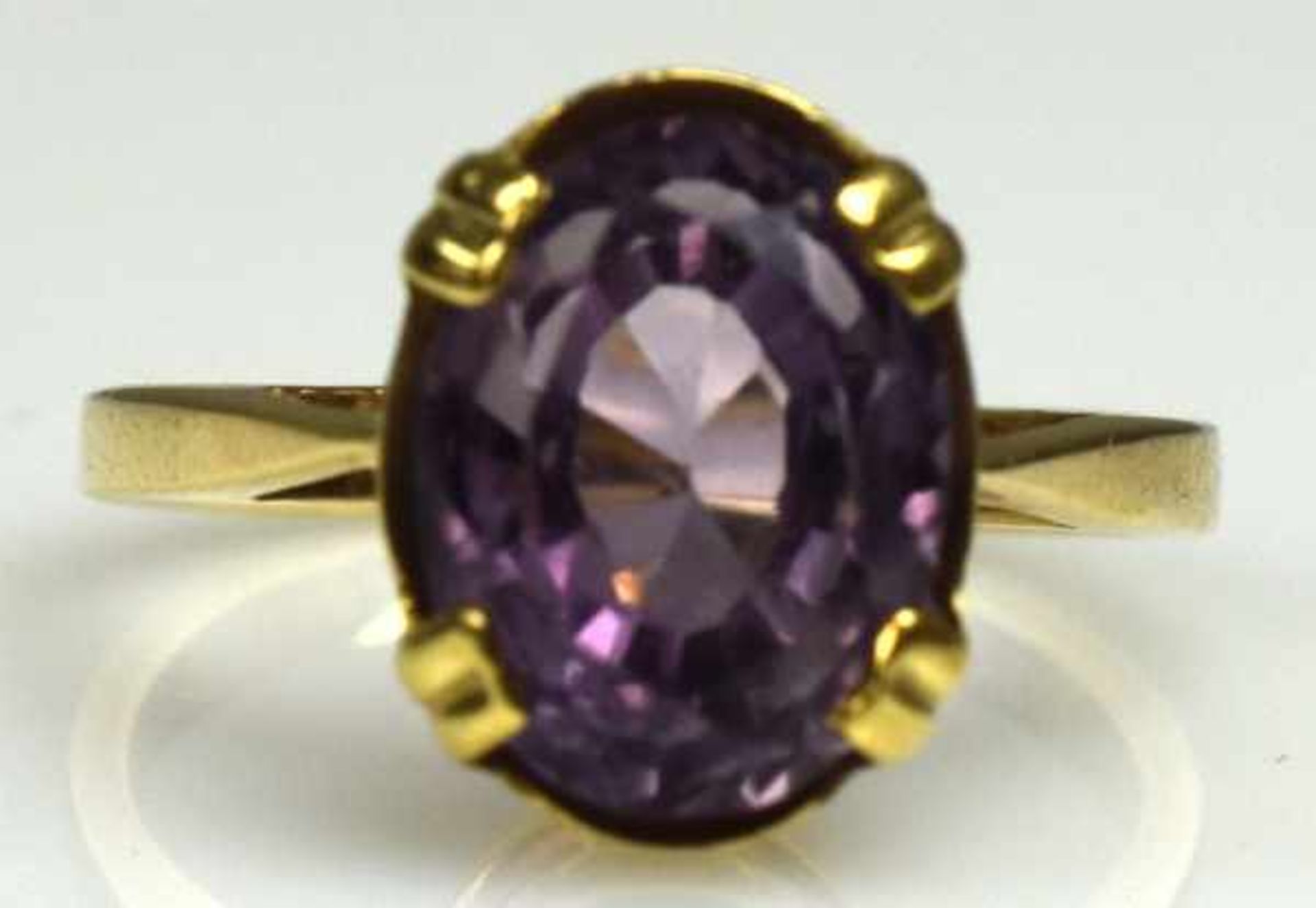 AMETHYSTRING ovaler, geschliffener Amethyst D 10mm, in Goldfassung 14ct, 3,9g Gr. 53- - -23.00 % - Bild 2 aus 2