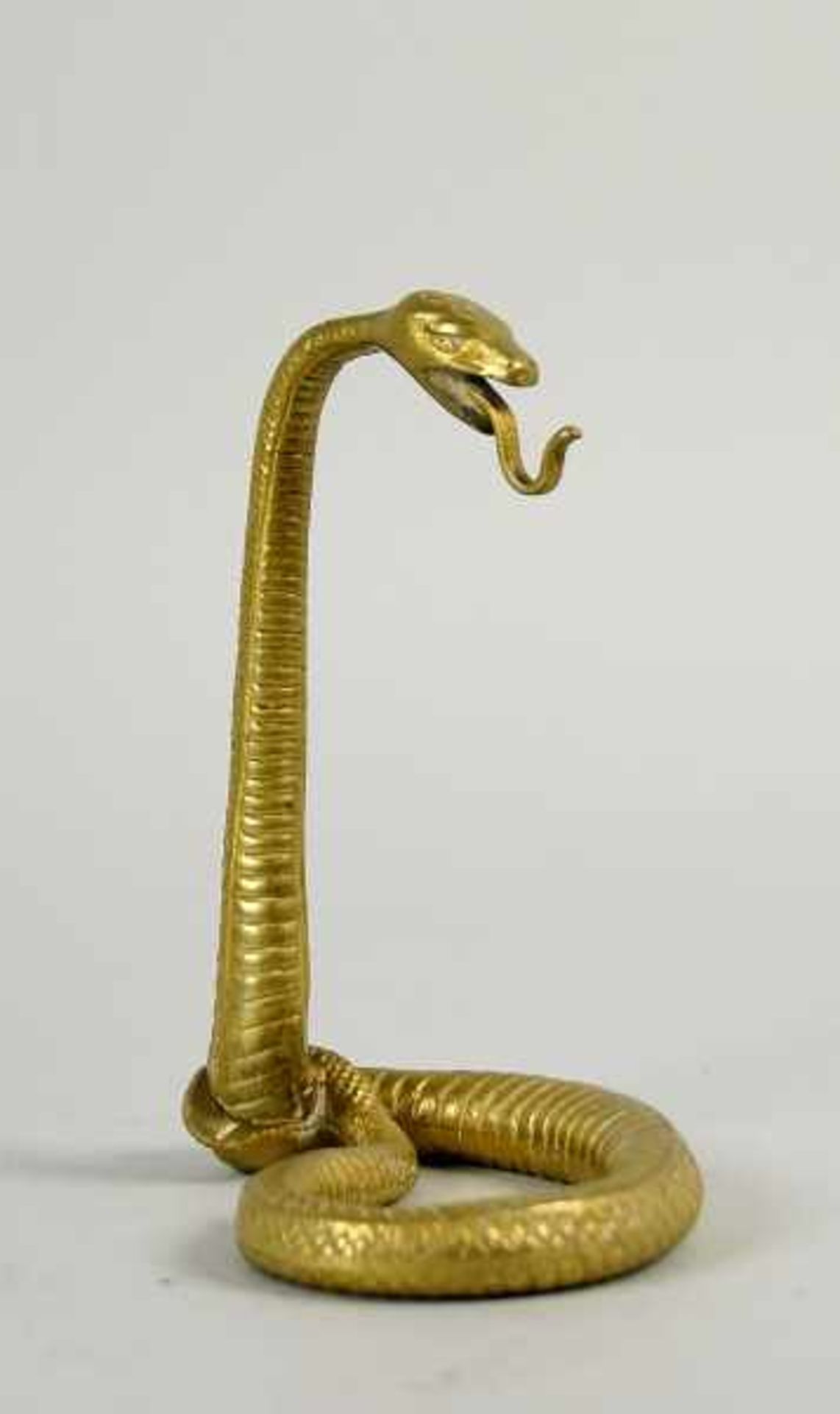 UHRENSTÄNDER plastische Schlange, als Kobra, die sich aufrichtet, Messing, 12x9cm- - -23.00 %