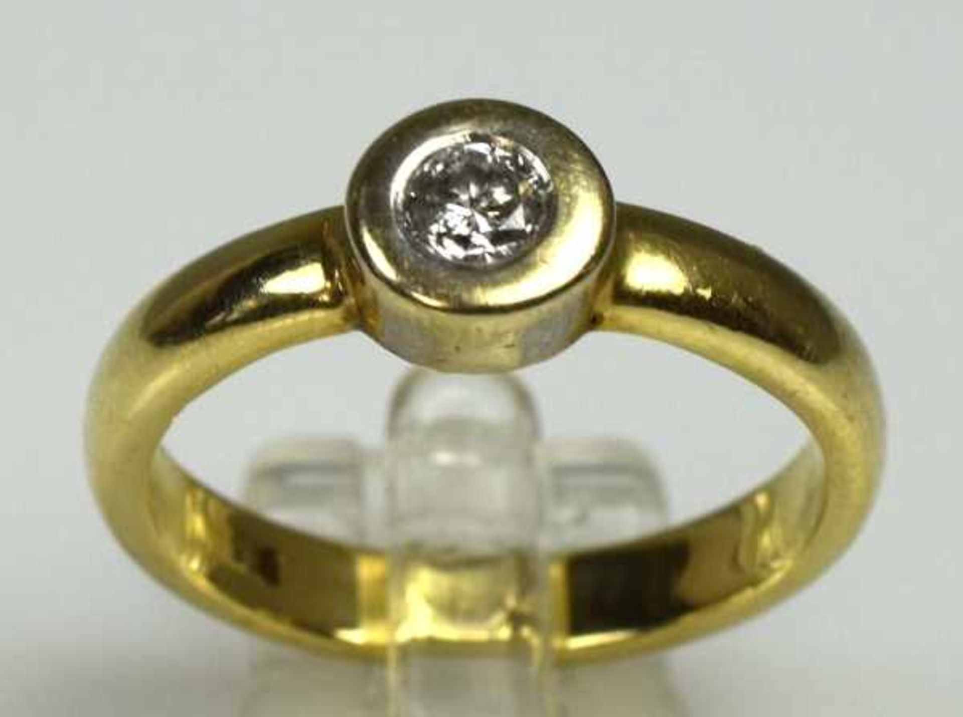 BRILLANTRING Solitärbrillant um 0,2ctw, P, in Gelbgoldfassung 14ct, 4,7g, Gr. 58- - -23.00 % buyer's