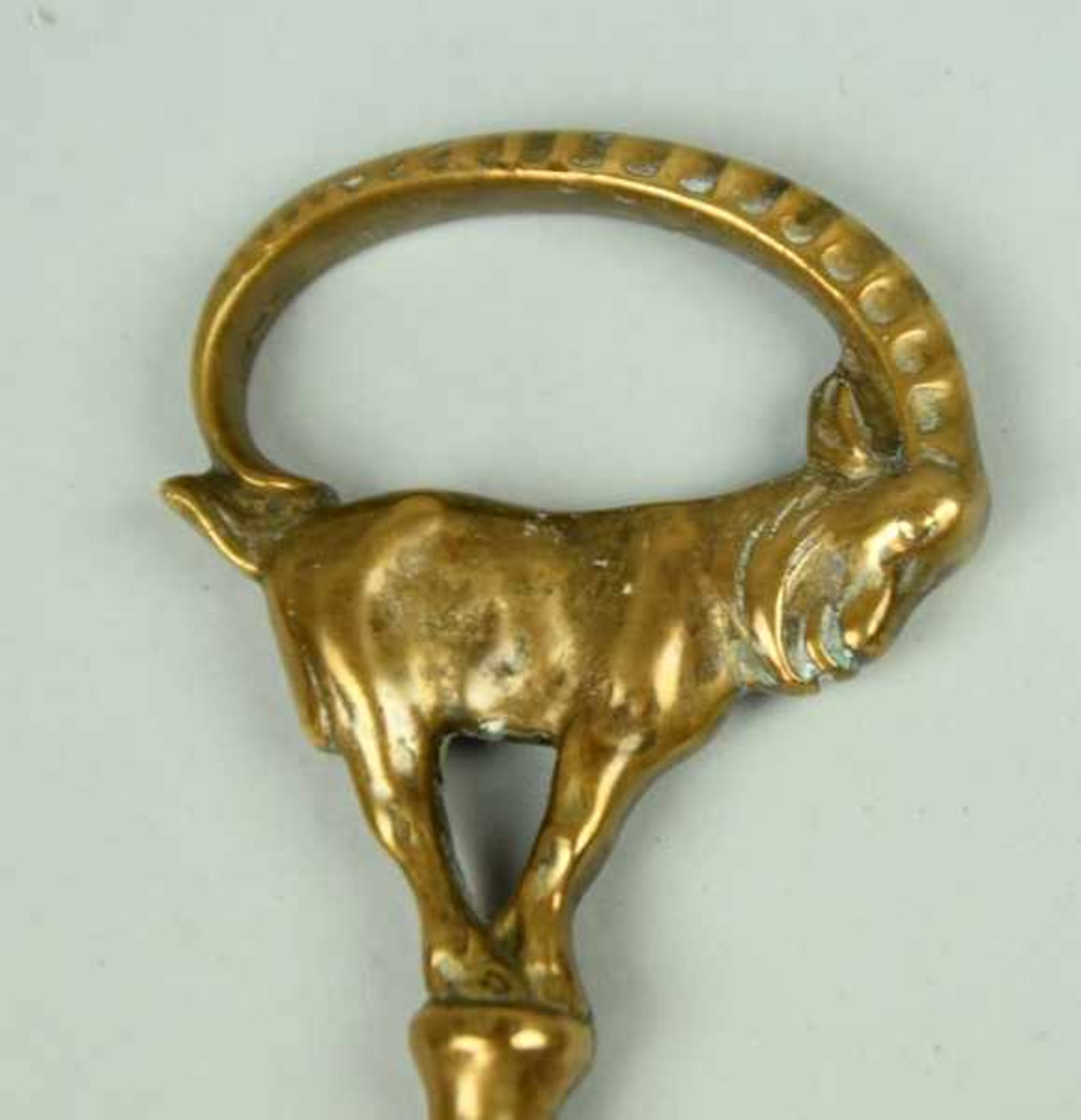 KORKENZIEHER "Steinbock", Bronze, um 1920- - -23.00 % buyer's premium on the hammer price, VAT - Bild 3 aus 3