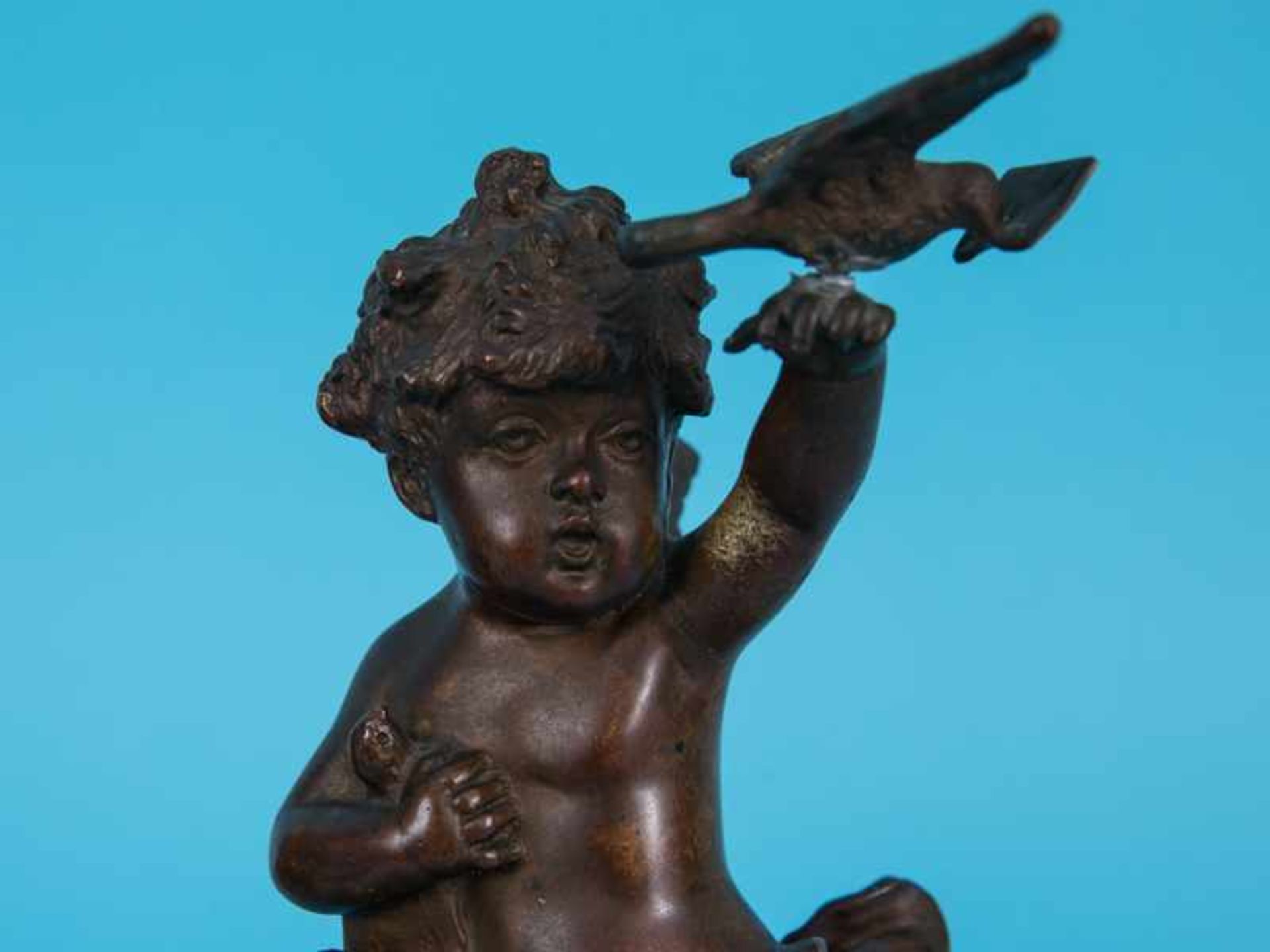 Iffland, Franz (1862 - 1935). Paar Putti-/Amoretten-Figurenplastiken, Bronze, goldbraunfarbig - Bild 5 aus 12