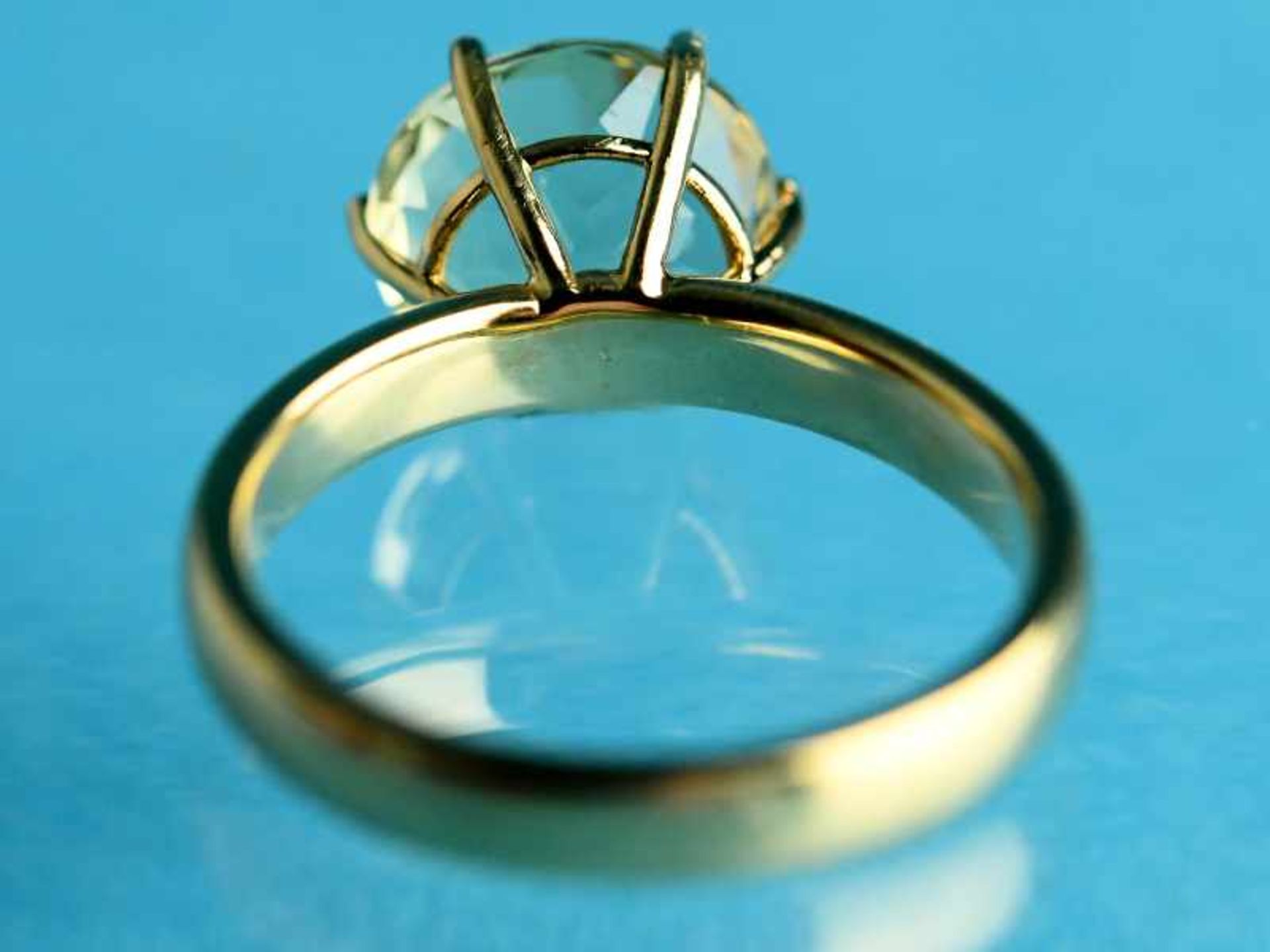 Ring mit Citrin, Goldschmiedearbeit, 20. Jh. 585/- Gelbgold. Gesamtgewicht ca. 6,7 g. Hohe, - Image 4 of 4
