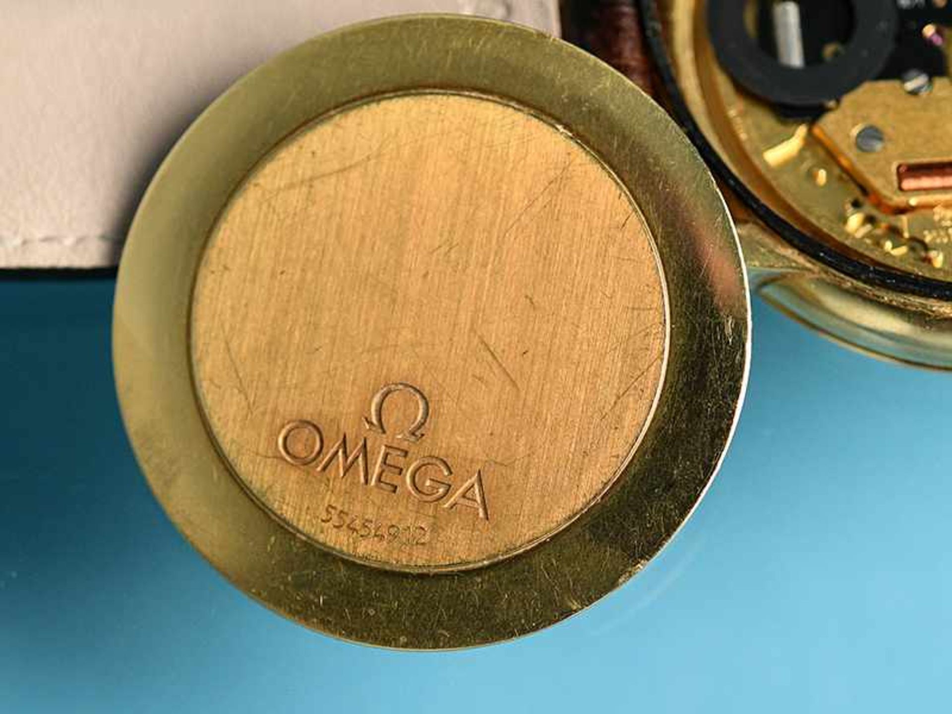 Goldene Herrenarmbanduhr mit Lederarmband, bezeichnet Omega, 80- er Jahre 750/- gelbgoldenes - Bild 4 aus 4