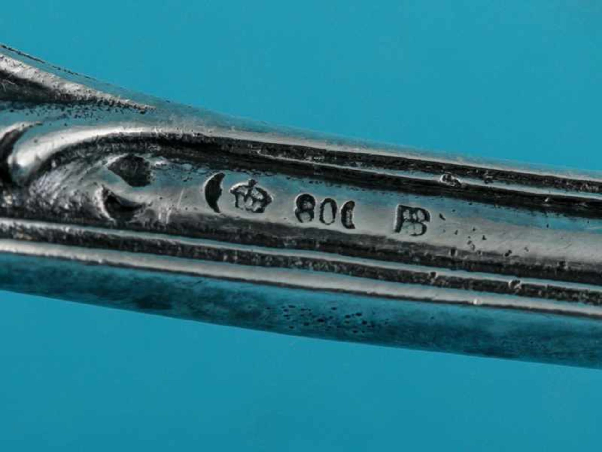 2-tlg. Neorokoko-Fischvorlegebesteck, deutsch, 1890er Jahre. 800/-Silber, Gesamtgewicht ca. 197 g; - Bild 4 aus 6