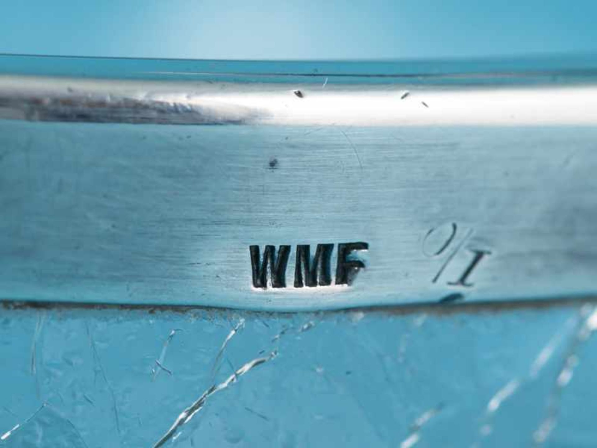 Runder Aschenbecher mit Silbermontierung "Kegelspieler"; WMF; Mitte 20. Jh Craquelé Glas mit - Bild 4 aus 11