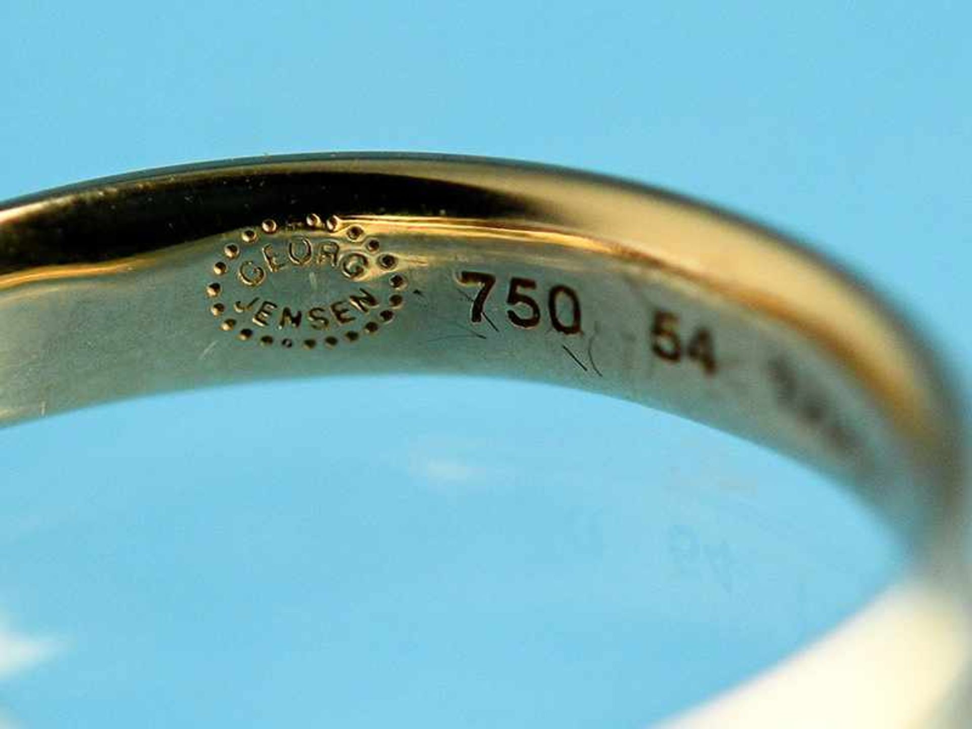 Ring mit kleinen Diamantrosen, Georg Jensen, Modellnr. 1204 A, Dänemark, 20. Jh. 750/- Gelbgold. - Bild 4 aus 8