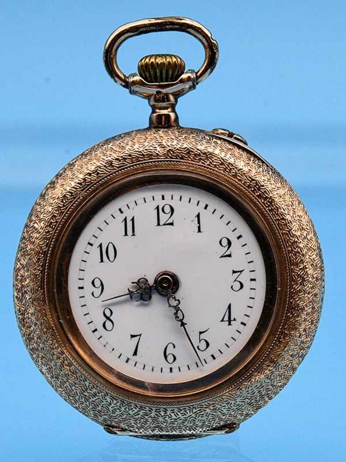 Damentaschenuhr, um 1900 585/- Roségold. Gesamtgewicht ca. 22,5 g. Sprungdeckel Doublé. Weißes