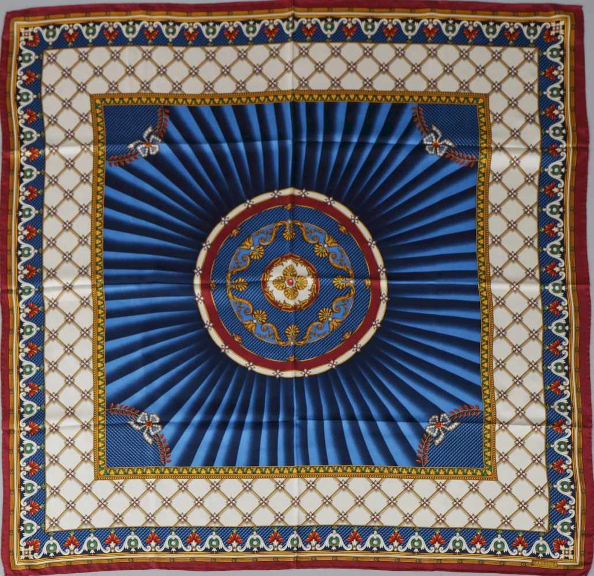 FABERGÉ SeidentuchSeide, blau-rotes, geometrisches Dekor (Fabergé-typische Emailleoptik), ca.