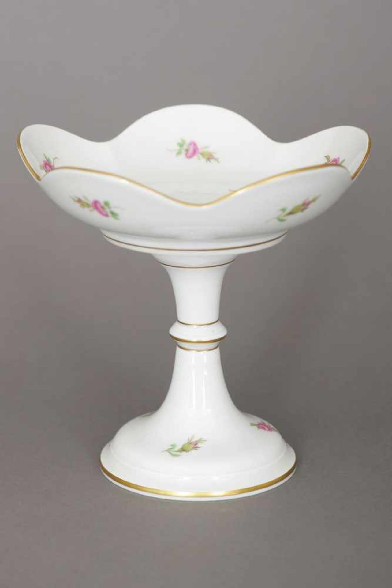 MEISSEN Fußschale¨Röschendekor¨, Goldrand, passige Schale auf Balusterstand, H ca. 14cm - Bild 3 aus 3