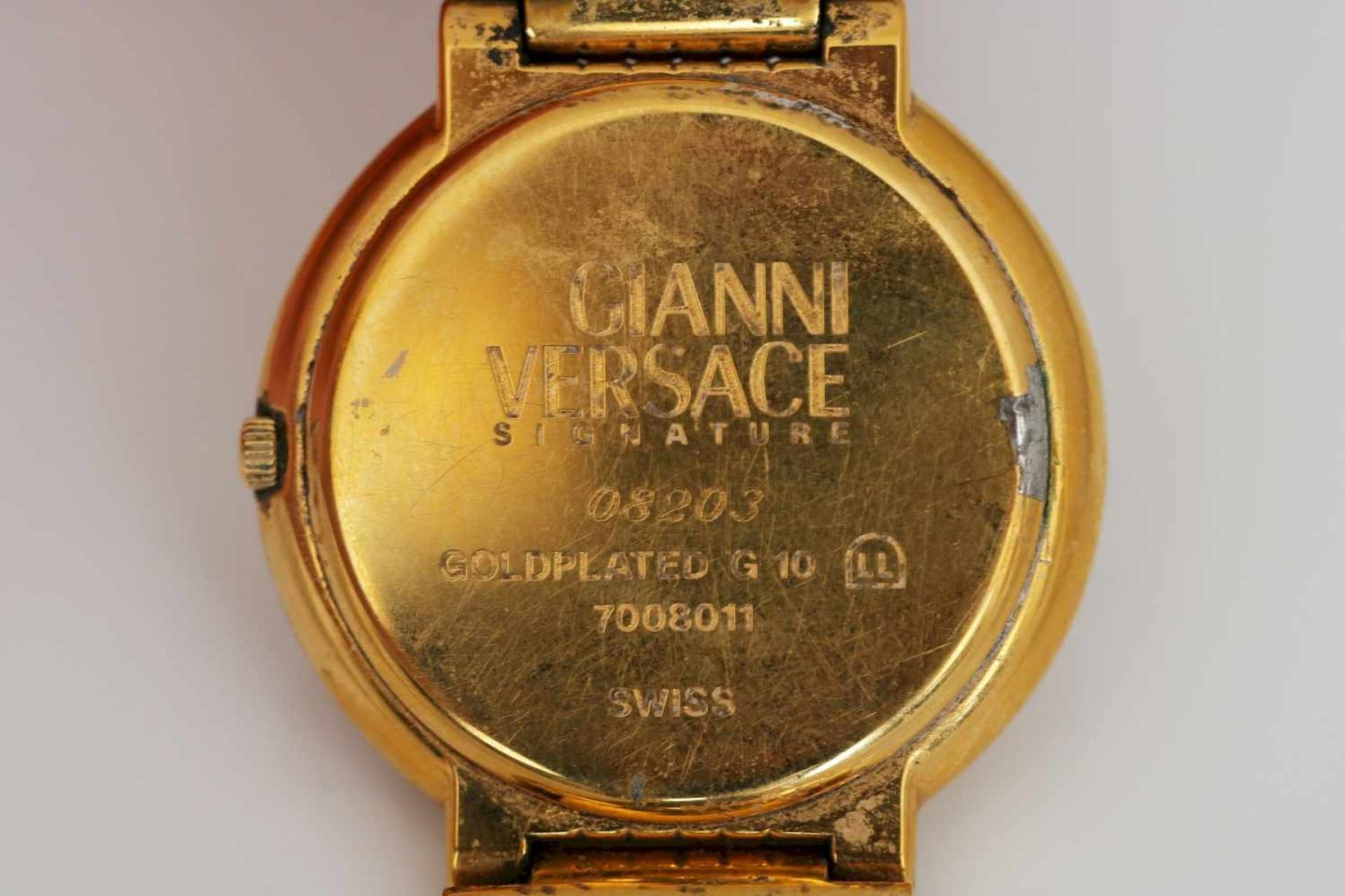 Gianni Versace Armbanduhr ¨Medusa¨rundes, vergoldetes Gehäuse, Lünette mit Perlband und reliefiertem - Bild 2 aus 2