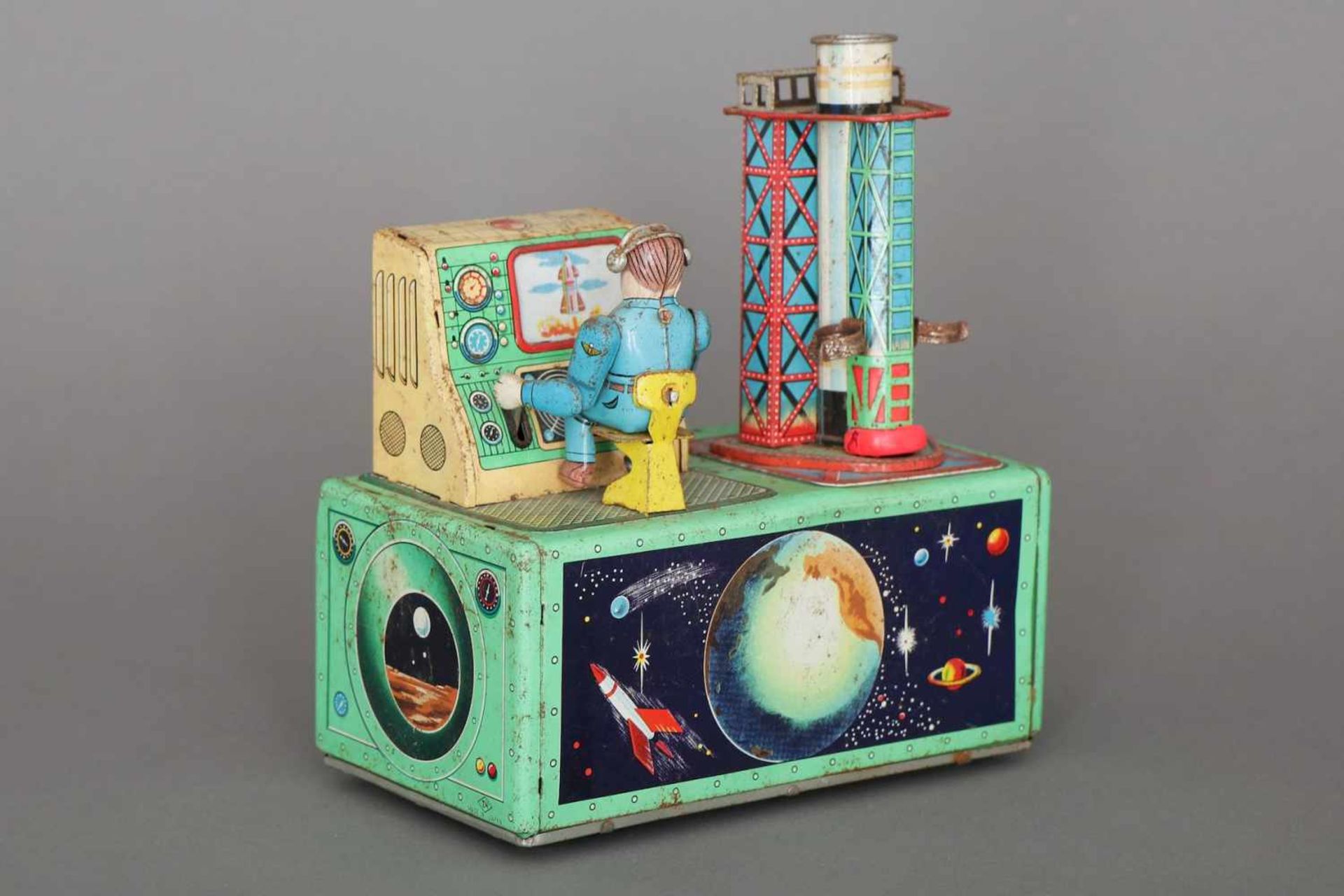Blechspielzeug der 1960er Jahreunbekannter Hersteller, ¨Raumstation¨ (¨Control centre¨), - Bild 2 aus 2