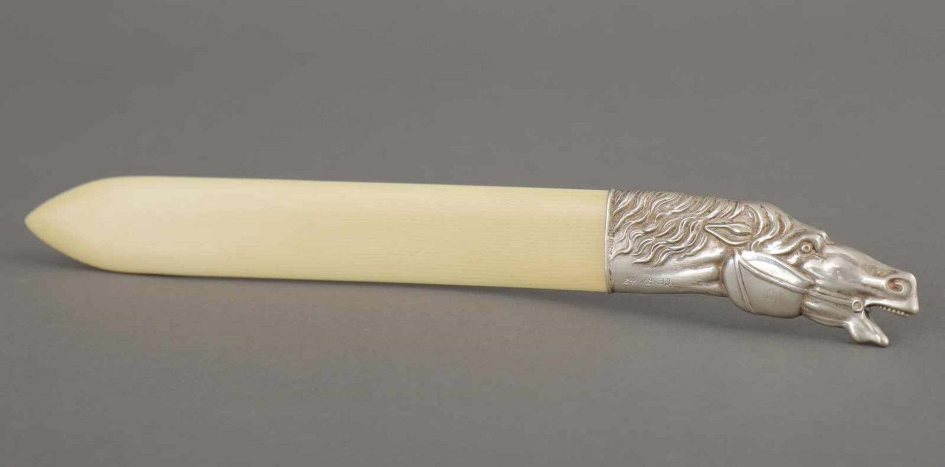 Brieföffner Klinge Elfenbein, Griff in Form eines Pferdekopfes, 800er Silber, Deutsch, um 1920,