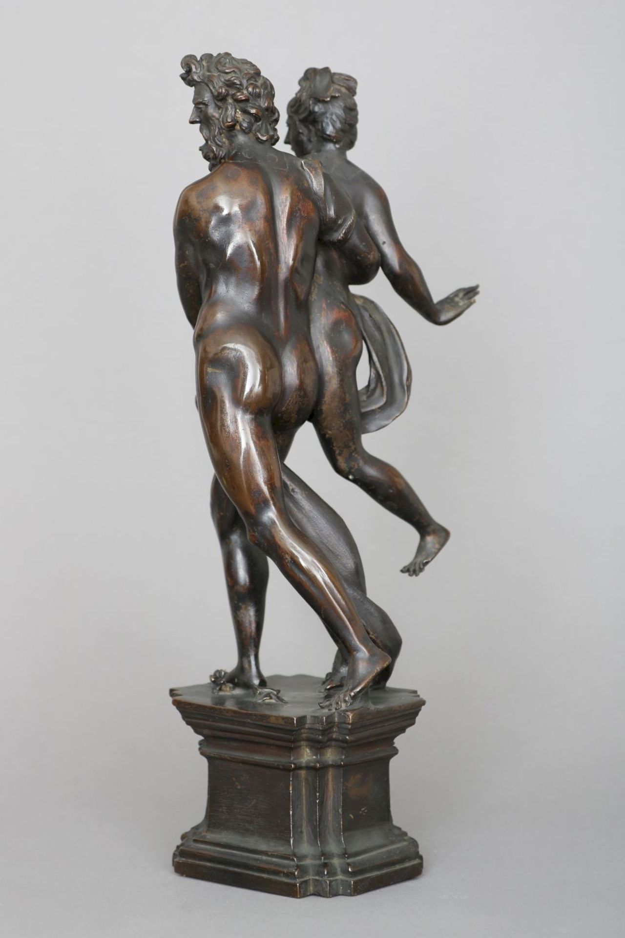 Wohl LORENZO MATTIELLI (1687 Vicenza - 1748 Dresden) Bronzefigur ¨Pluto entführt Proserpina¨ - Bild 3 aus 5