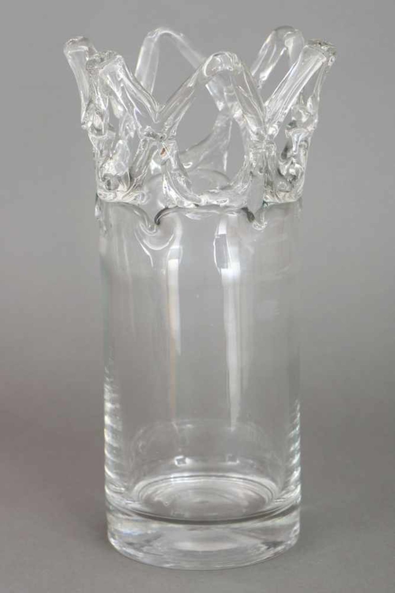 Wohl BOREK SIPEK Glasvasefarbloses Glas, zylindrischer Korpus, ¨Kronen¨-Abschluss (im Randbereich