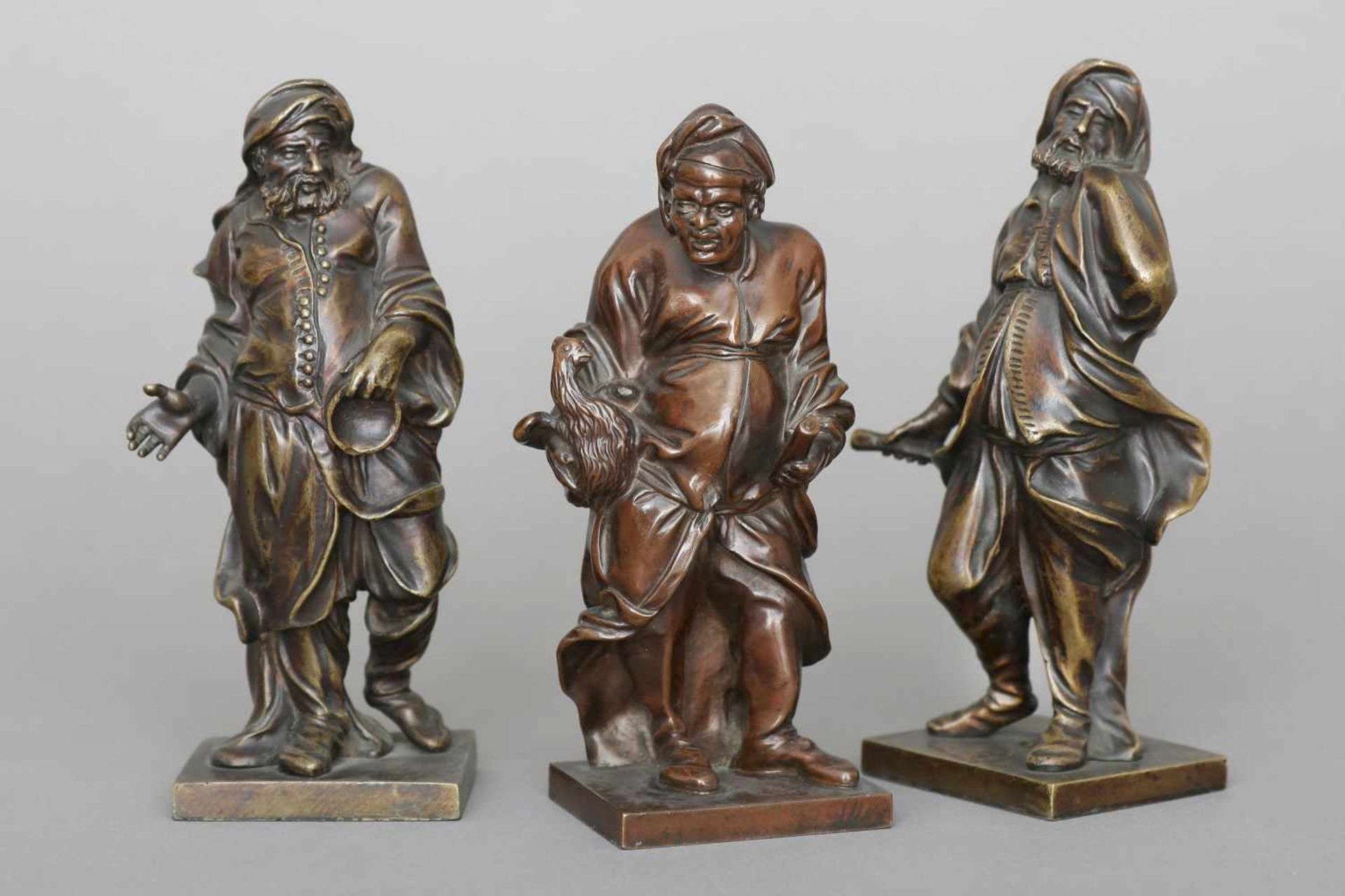 PIERRE LEGROS (1629 Chartres - 1714 Paris) Figurengruppe ¨3 Philosophen¨Bronze, überwiegend braun