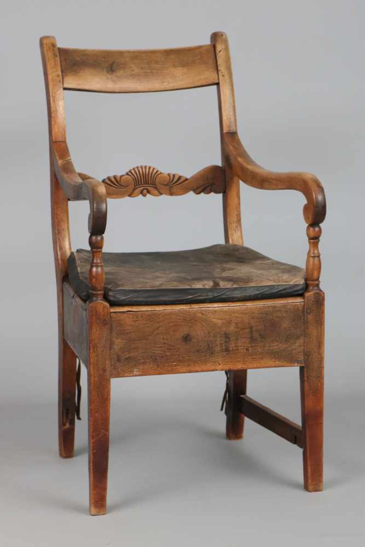 Englischer ArmlehnstuhlMahagoni, 1. Hälfte 19. Jhdt. (George III.), eckige Sitzfläche, 1