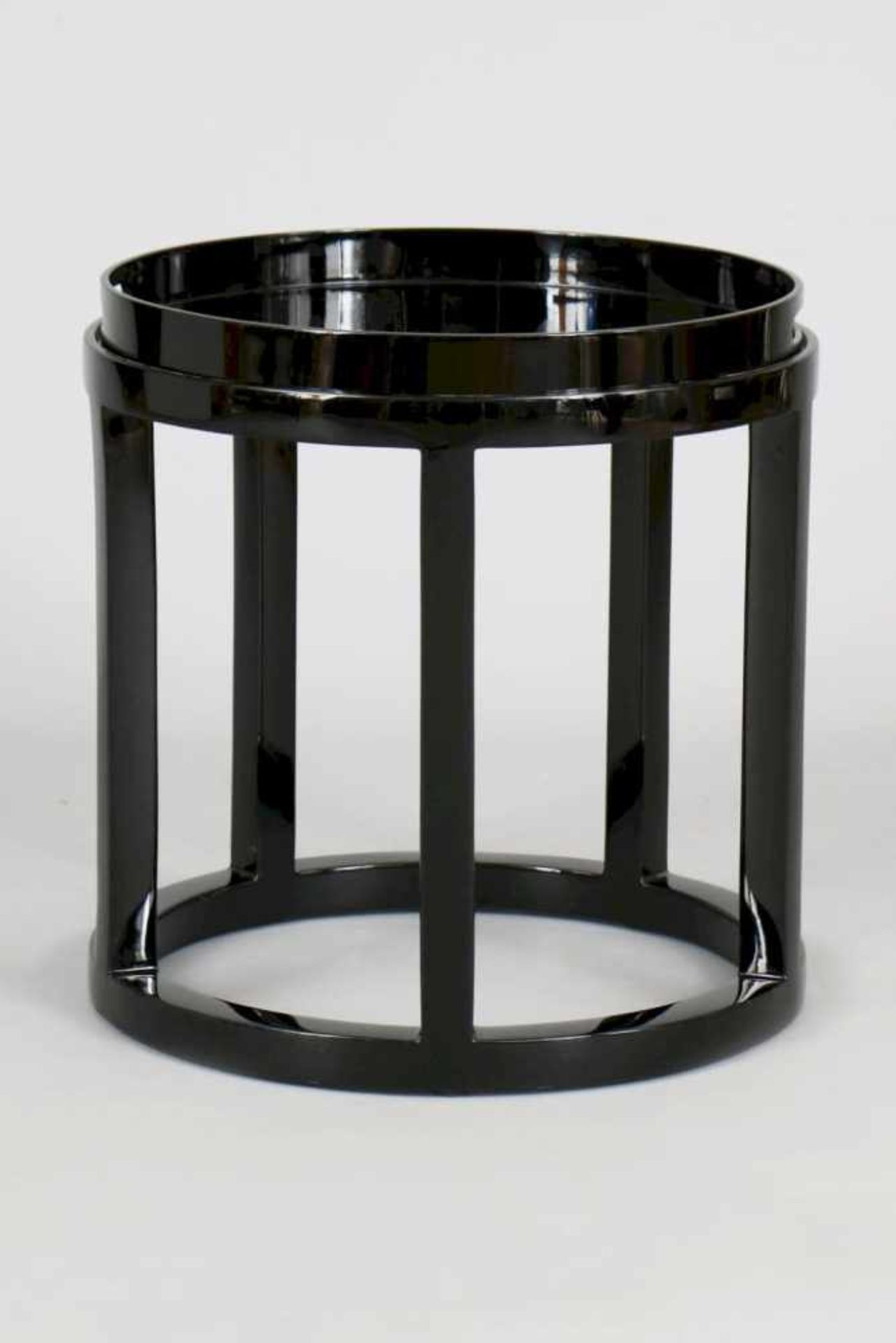 LAMBERT Beistell-/Tablett-TischchenHolz, schwarz lackiert, rund, abnehmbares Tablett mit 2