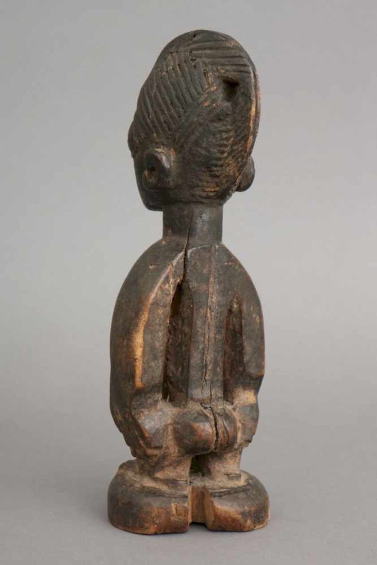 Afrikanische Zwillingsfigur ¨Ibeji¨ (männlich) der Yoruba, Nigeriawohl 19. Jahrhundert, Holz, - Image 2 of 2